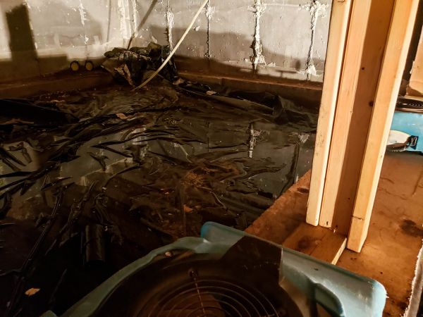 Crawlspace Water Cleanup in Owings Mills